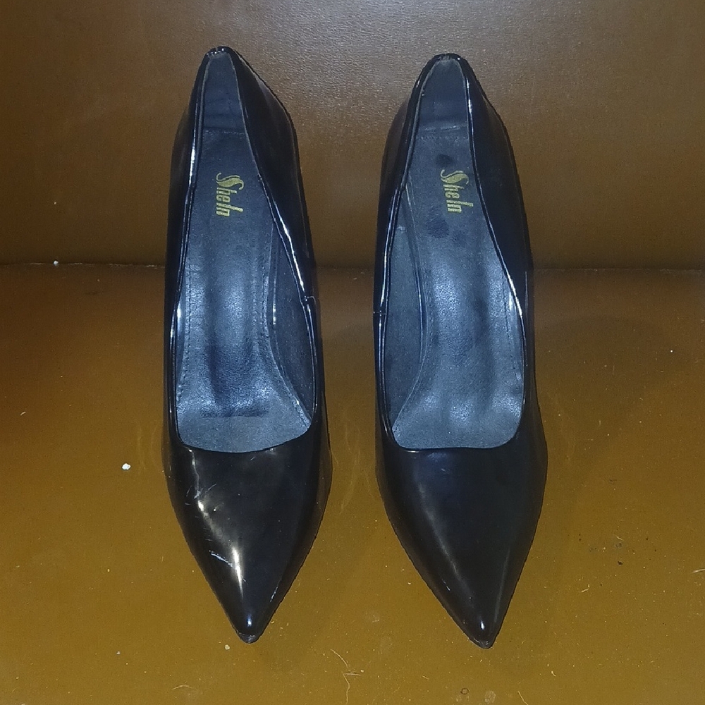 Sotela Elegant Black Heels